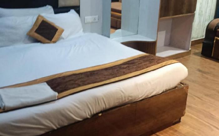 Hotel rashik