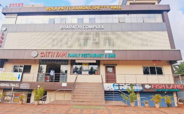 Sathyam Lodging and Boarding