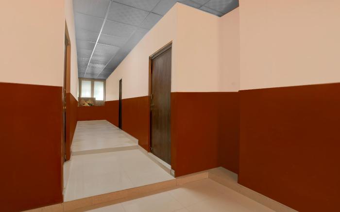 Hotel O Shri Krishna Guest House