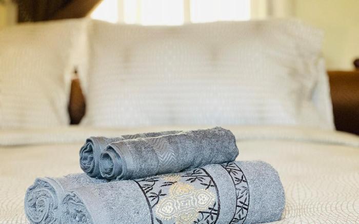 Cosy Private Room in Manado near Food Hub