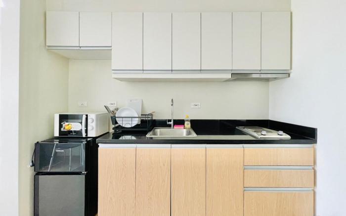 * *31 Budget-Friendly Studio
