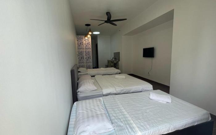(18) K Avenue Family Apartment