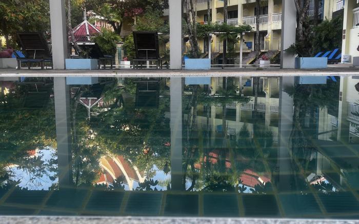 Successive Resort 