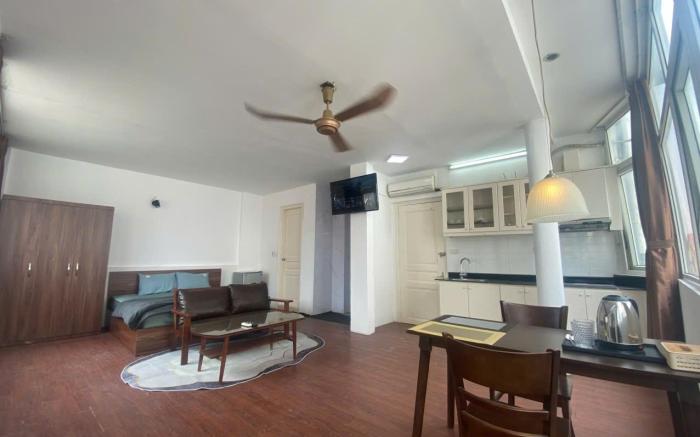 Rendezvous House