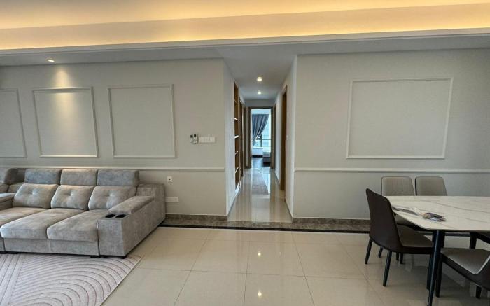 R&F Seine Region 4BR Pool View & Seaview @14-16pax