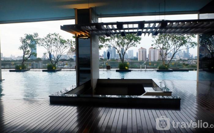 Spacious Comfy Studio Kemang Mansion By Travelio