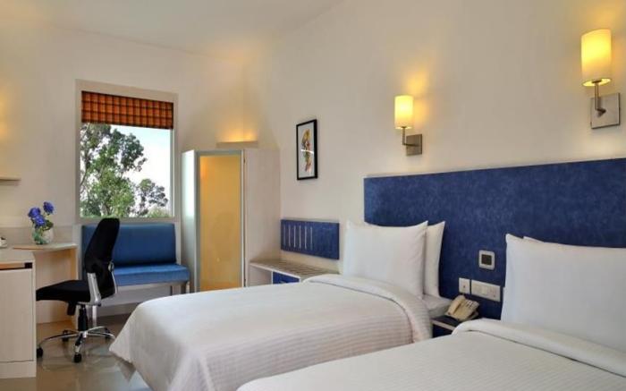 Red Fox by Lemon Tree Hotels, Bhiwadi