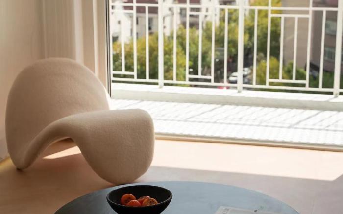 Tianzifang 3Bedroom 2Balcony Apartment near Subway