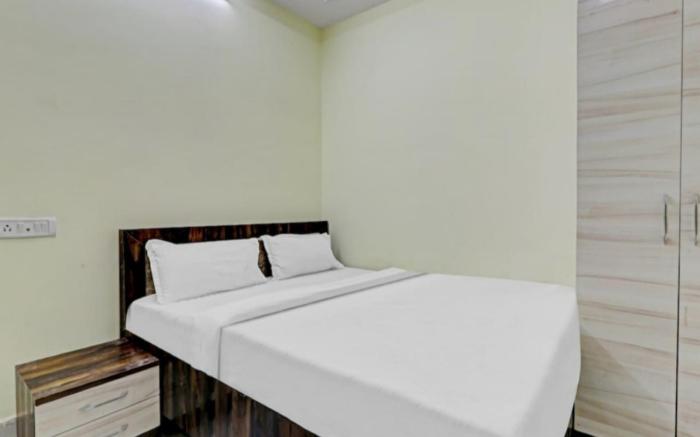 Goroomgo SNA Grand Lucknow