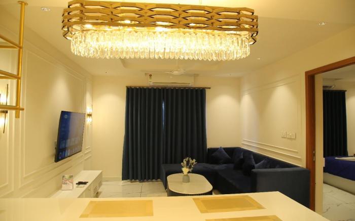 The Sapphire Suite