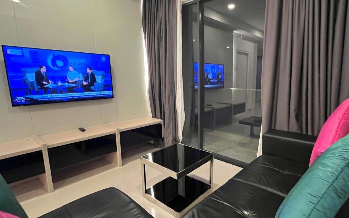 Grand Ion Delemen ComfySuite 3Pax 04