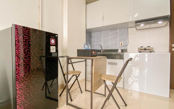 Elegant Spacious 2BR Transpark Cibubur By Travelio