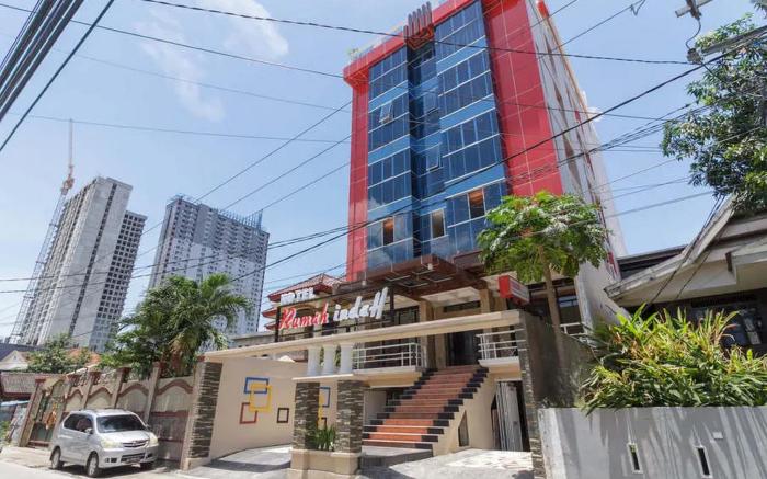 RedDoorz Plus @ Boulevard Panakkukang