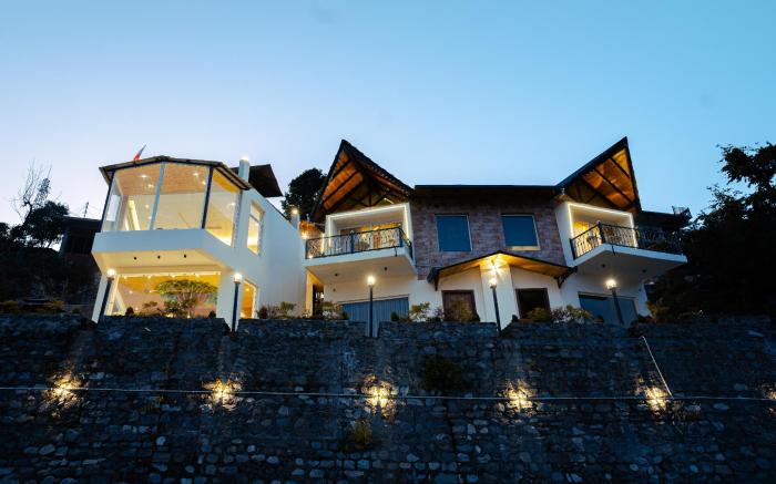 The Barns Resort