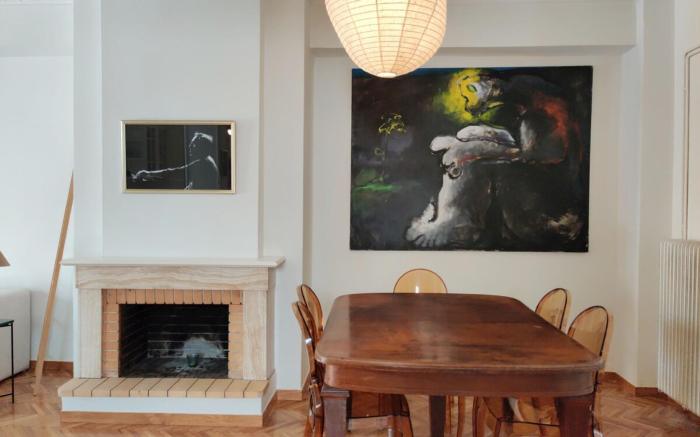Stylish 1BR Apt with Retro Kitchen & View Balcony