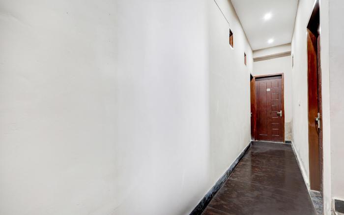 Collection O Sector 33 Gurgaon