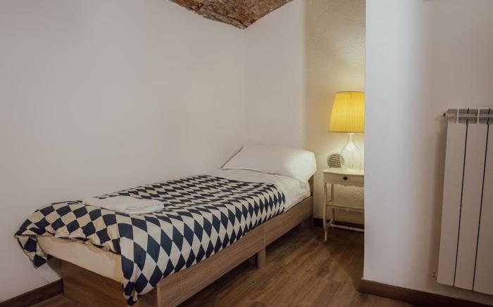 Antonino: Warm Escape Near Florence's Treasures