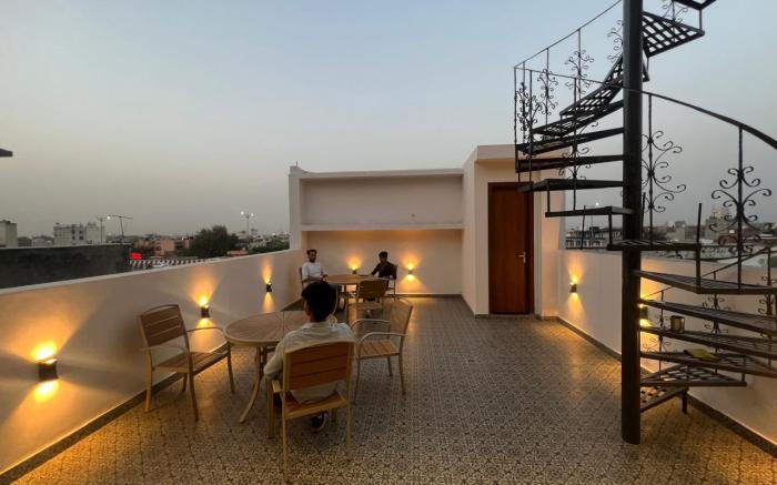 Royal Vista Hotel By Divud Ecom
