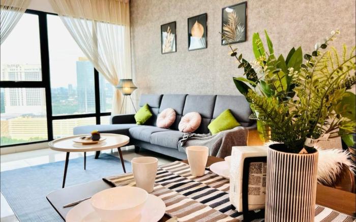 City View@JB Midvalley 3BR Infinity Pool 8-13pax