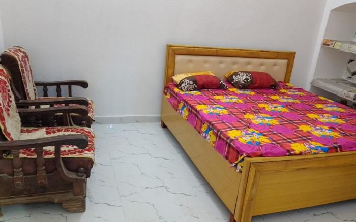Goroomgo Shree mate guest house Ayodhya