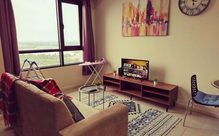 Castle Suites~Tamarind|Wi~Fi|Netflix|Free Parking