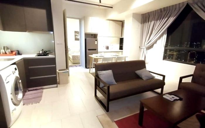 Executive Suite-1BR~tamari|WIFI|NETFLIX| Parking