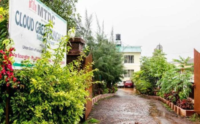 Cloud Green Residency