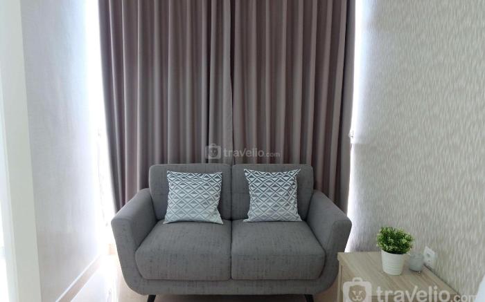 Comfy Studio Menteng Park Apartment By Travelio