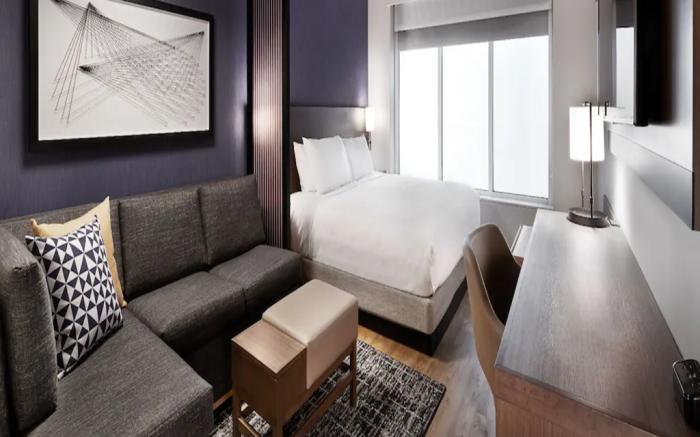 Hyatt Place Mississauga / Airport Corp Center