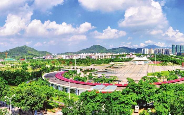 IU Hotels·Guangzhou Zengcheng Gualv Road Wanda Plaza