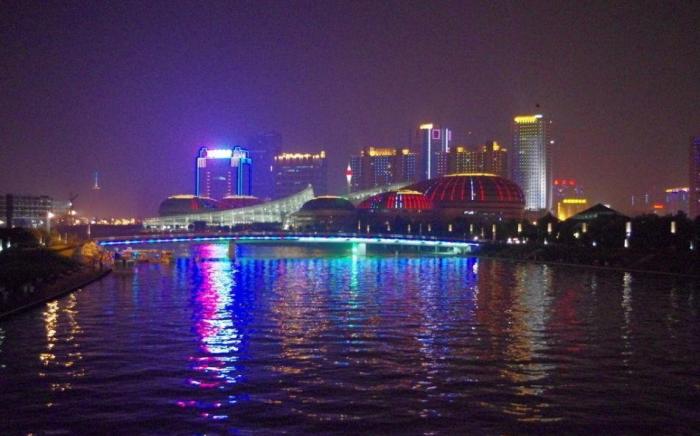 Lavande Hotel Zhengzhou High-Tech Zone Wanda Plaza