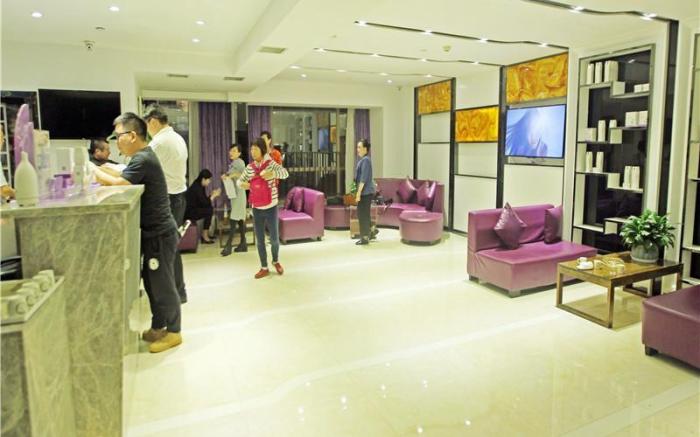 Lavande Hotels·Guiyang Huaguoyuan Fortune Plaza