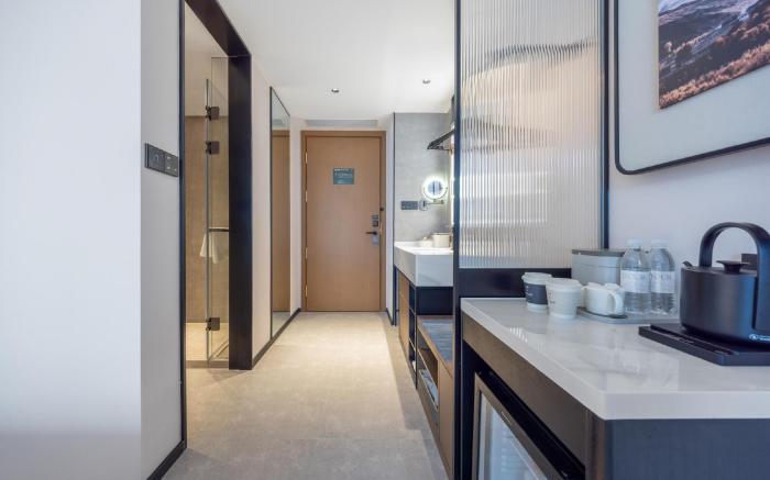 Atour Hotel Chengdu Chunxi Road Taisheng South Road Metro Station