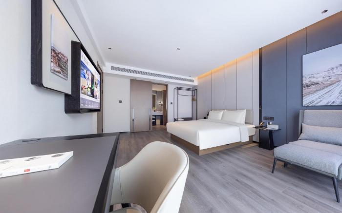 Atour Hotel Hefei Yaohai Jingshang Trade City Tongling North Road
