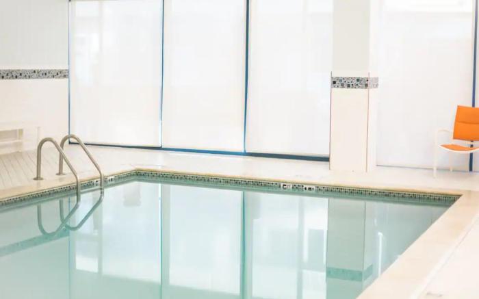 Hyatt House Mississauga / Airport Corporate Center