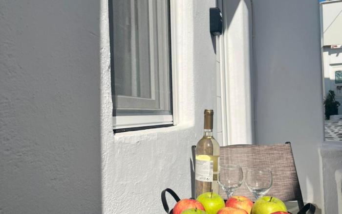 Cycladic Cocoon - Mykonos Town Apartment -