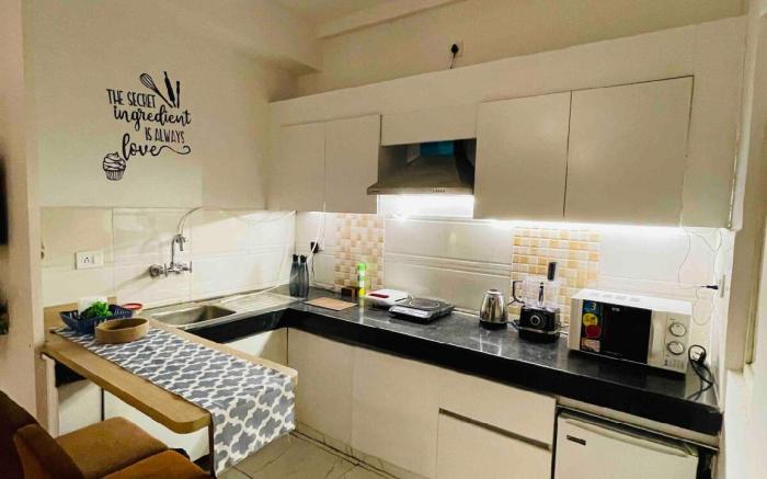 Lavish studio in Noida