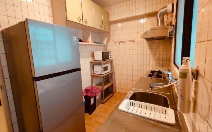 French cream style design & MRT station & elevator building & monthly rent & Single Room & ntu/ntust