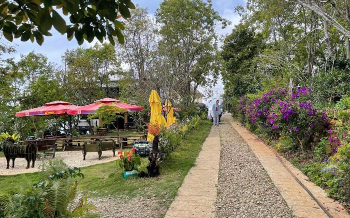 Vuon Hong Le Phuc-Cau Dat Glamping Retreat Dat Lat