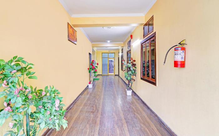 Hotel O Vidhan Sabha Chowk Formerly Sunshine Guest House