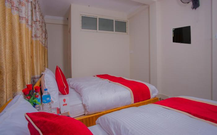OYO 293 Royal Bouddha Hotel