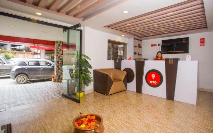 OYO 11474 Gangaur Regency Boutique Hotel