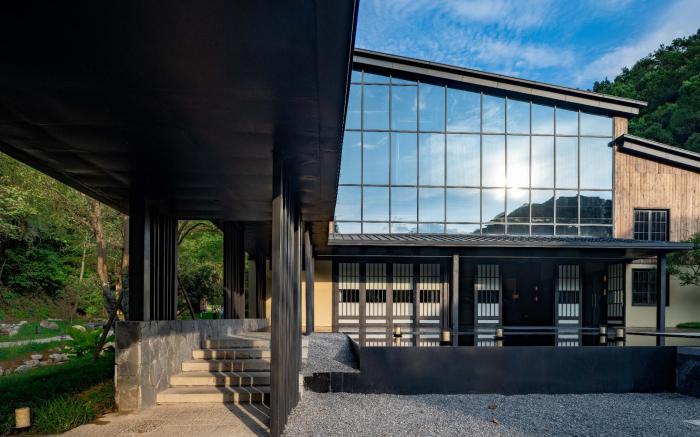 Jingdezhen Xingshan City outside Jielu Homestay