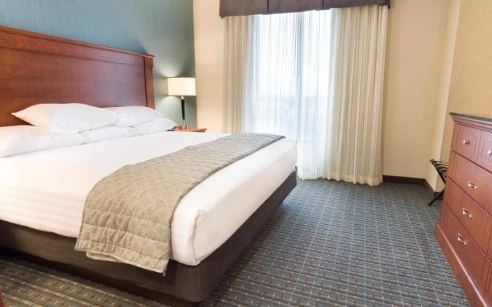 Drury Inn & Suites St. Louis Brentwood
