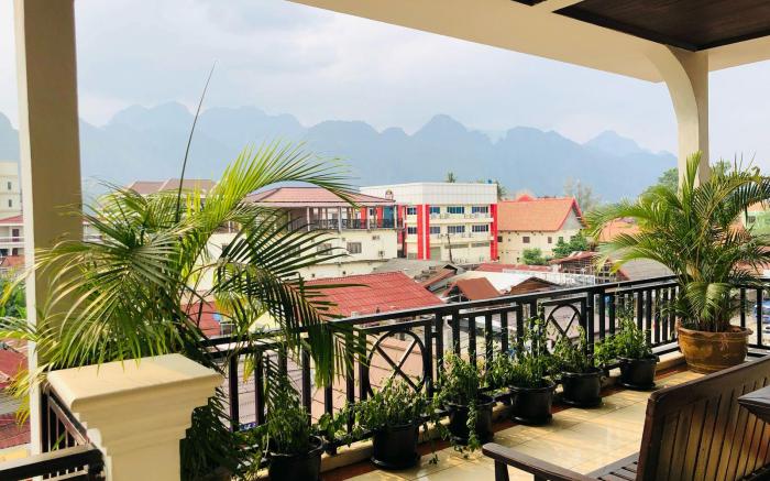 Central Hotel Vang Vieng