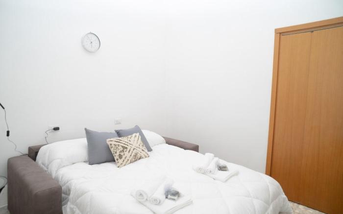Minimal and functional stay 10 min from Vatican