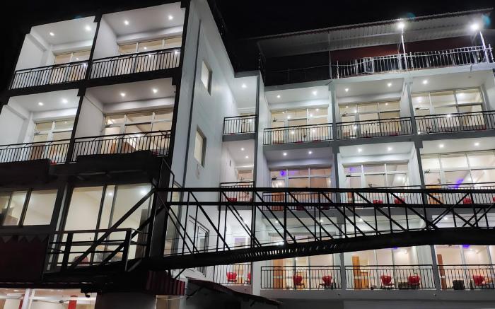 AI 360 Degree Hotel