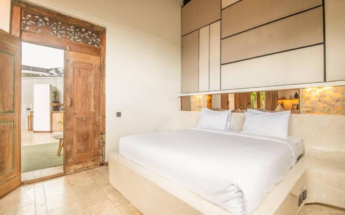 BA Villa 2 · 1BR  · Elegant 1-BR Villa with Pool,  800m to Echo Beach