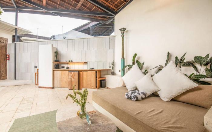 BA Villa 2 · 1BR  · Elegant 1-BR Villa with Pool,  800m to Echo Beach