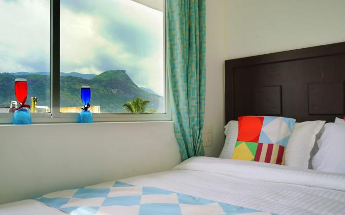 Summer club Homes and Holidays 